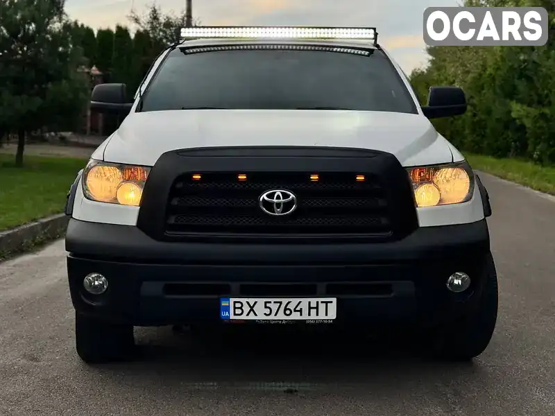 Пикап Toyota Tundra 2008 5.7 л. Автомат обл. Ровенская, Ровно - Фото 1/21