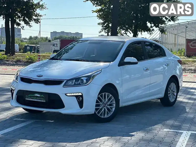 Седан Kia Rio 2018 1.59 л. Автомат обл. Київська, Київ - Фото 1/21