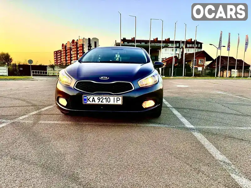 Хетчбек Kia Ceed 2012 1.59 л. Автомат обл. Київська, Київ - Фото 1/20