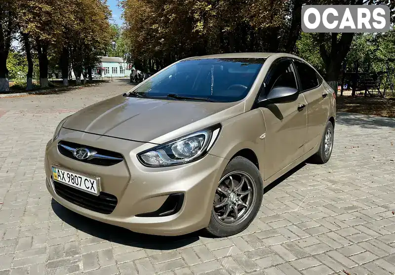 Седан Hyundai Accent 2011 1.4 л. Ручна / Механіка обл. Харківська, Харків - Фото 1/16