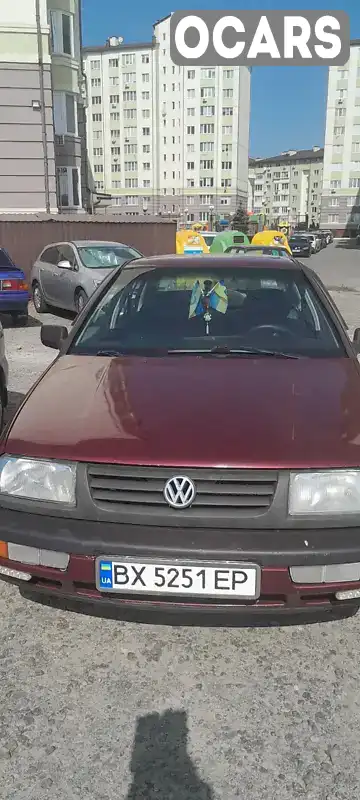 Седан Volkswagen Vento 1993 1.78 л. Ручна / Механіка обл. Київська, location.city.novi_petrivtsi - Фото 1/19