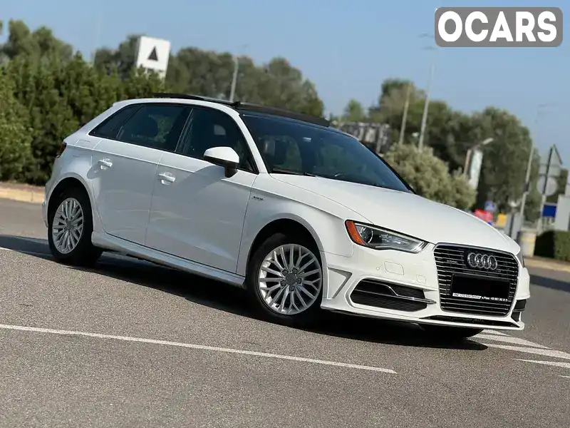 Хетчбек Audi A3 2016 1.4 л. Автомат обл. Київська, Київ - Фото 1/21