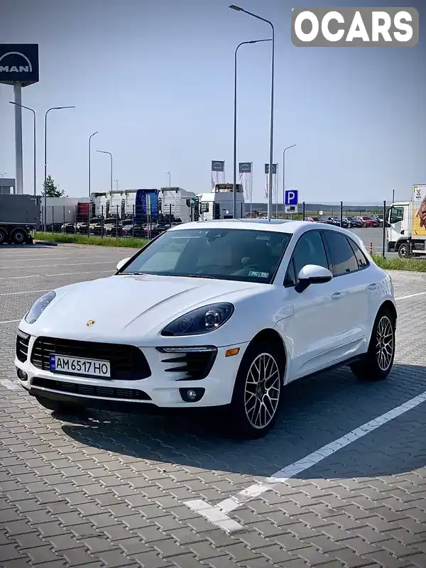 Позашляховик / Кросовер Porsche Macan 2018 2 л. Автомат обл. Житомирська, Житомир - Фото 1/21