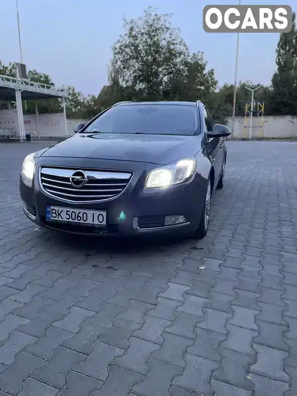 Универсал Opel Insignia 2010 1.96 л. Ручная / Механика обл. Винницкая, Винница - Фото 1/19