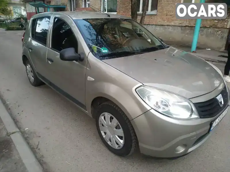 Хэтчбек Dacia Sandero 2009 1.15 л. Ручная / Механика обл. Черкасская, Черкассы - Фото 1/8