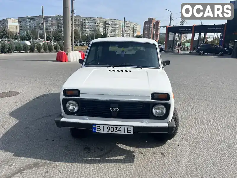 Внедорожник / Кроссовер ВАЗ / Lada 21214 / 4x4 2008 1.7 л. Ручная / Механика обл. Полтавская, Полтава - Фото 1/17