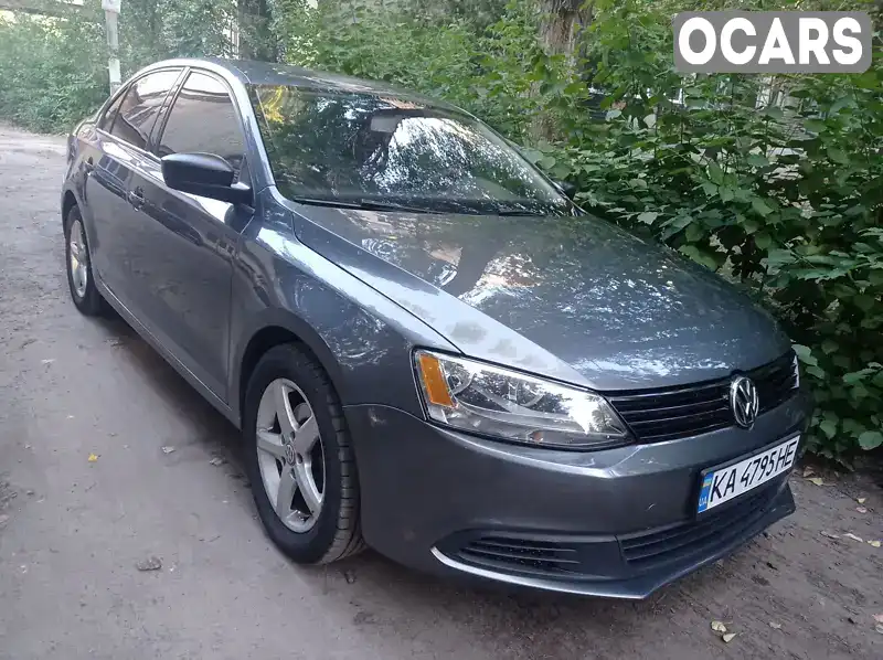 Седан Volkswagen Jetta 2014 2 л. Автомат обл. Київська, location.city.hlevakha - Фото 1/21