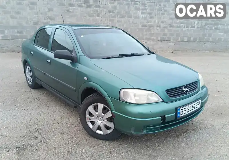 Седан Opel Astra 2006 1.36 л. Ручна / Механіка обл. Миколаївська, Миколаїв - Фото 1/20