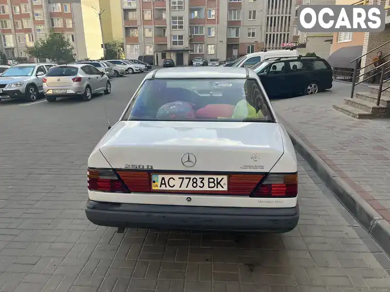 Седан Mercedes-Benz E-Class 1986 2.5 л. Автомат обл. Волынская, Луцк - Фото 1/9