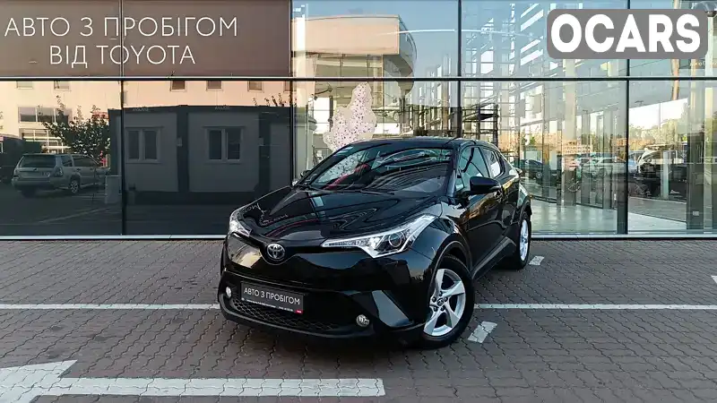 Позашляховик / Кросовер Toyota C-HR 2018 1.8 л. Варіатор обл. Київська, Київ - Фото 1/11