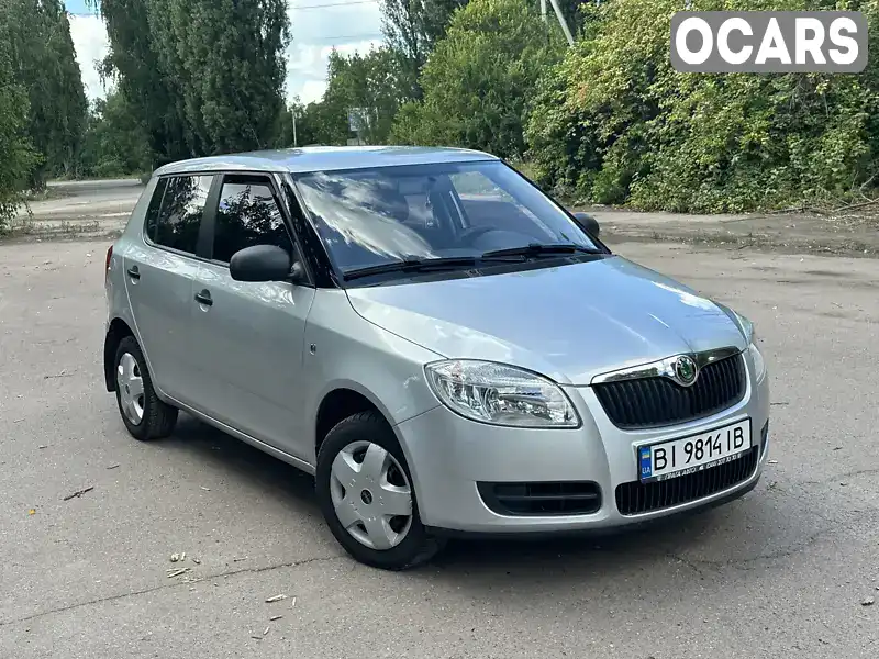 Хэтчбек Skoda Fabia 2008 1.2 л. Ручная / Механика обл. Полтавская, Лубны - Фото 1/21