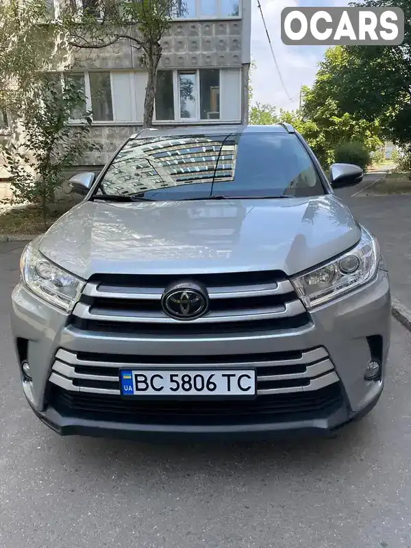 Позашляховик / Кросовер Toyota Highlander 2018 3.46 л. Автомат обл. Миколаївська, Миколаїв - Фото 1/20