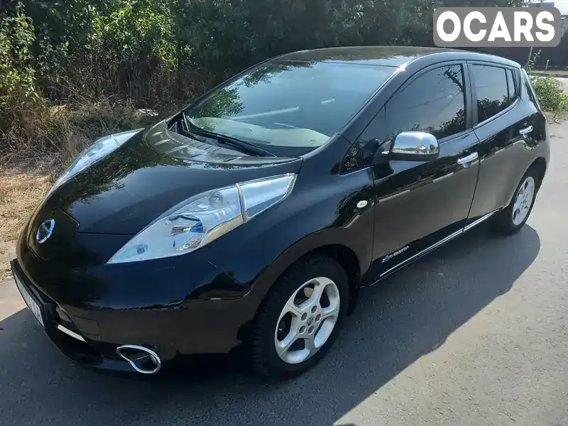 Хэтчбек Nissan Leaf 2014 null_content л. обл. Черкасская, Умань - Фото 1/21