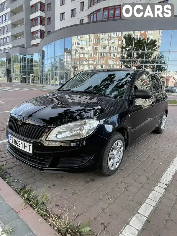 Хэтчбек Skoda Fabia 2010 1.2 л. Ручная / Механика обл. Ивано-Франковская, Ивано-Франковск - Фото 1/16