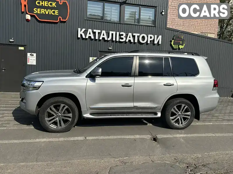 Внедорожник / Кроссовер Toyota Land Cruiser 2017 4.61 л. Автомат обл. Киевская, Киев - Фото 1/21