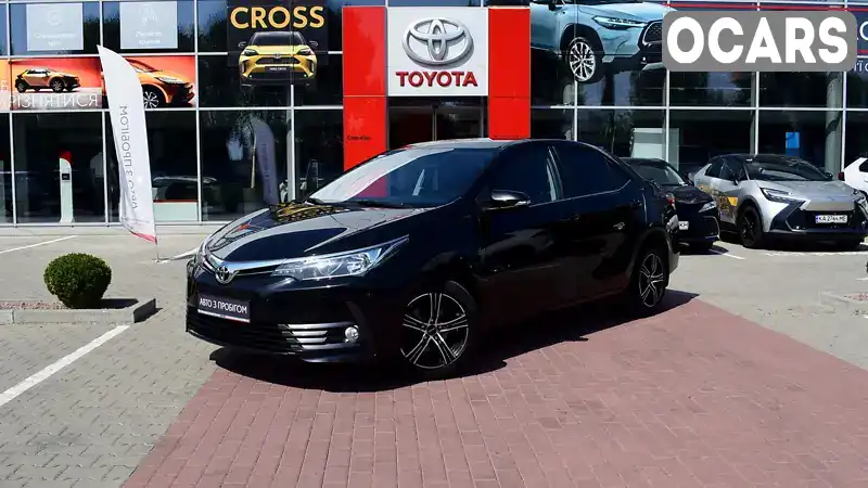 Седан Toyota Corolla 2017 1.6 л. Автомат обл. Житомирская, Житомир - Фото 1/20