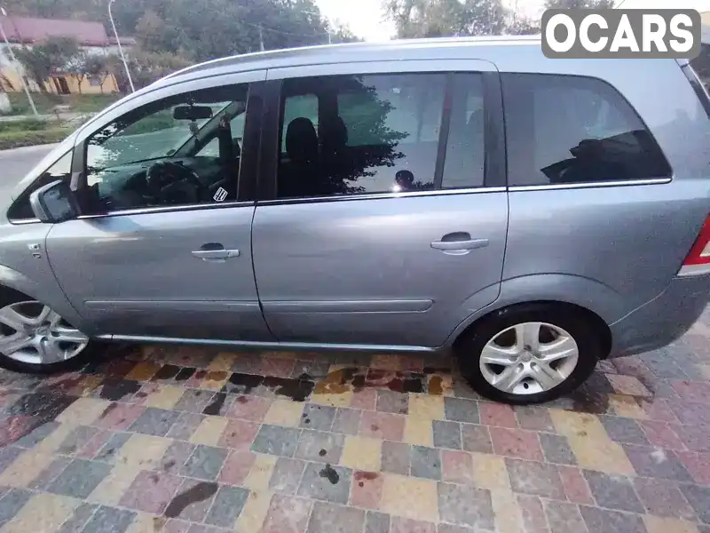 Минивэн Opel Zafira 2010 1.7 л. Ручная / Механика обл. Львовская, Львов - Фото 1/21