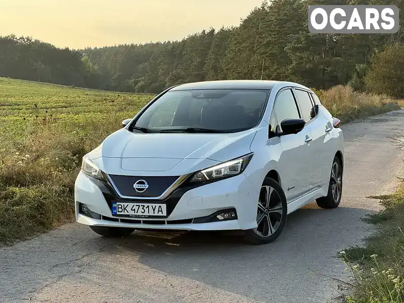 Хэтчбек Nissan Leaf 2018 null_content л. Автомат обл. Ровенская, Ровно - Фото 1/16