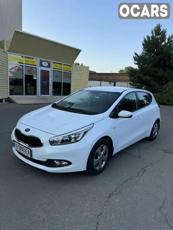 Хэтчбек Kia Ceed 2013 1.6 л. Автомат обл. Полтавская, Полтава - Фото 1/18