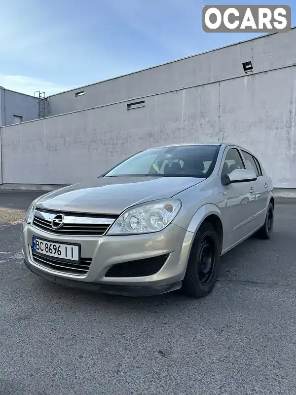 Хетчбек Opel Astra 2007 1.3 л. Ручна / Механіка обл. Львівська, Львів - Фото 1/19