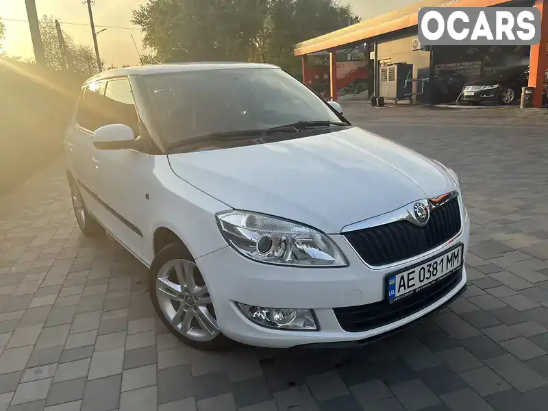 Хэтчбек Skoda Fabia 2011 1.2 л. Автомат обл. Днепропетровская, Павлоград - Фото 1/21