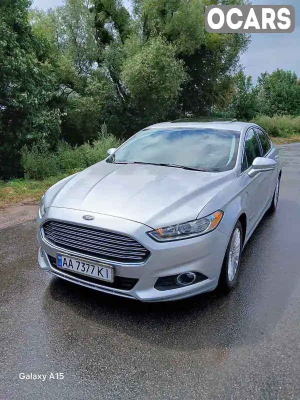 Седан Ford Fusion 2015 2 л. Автомат обл. Сумська, Ромни - Фото 1/20