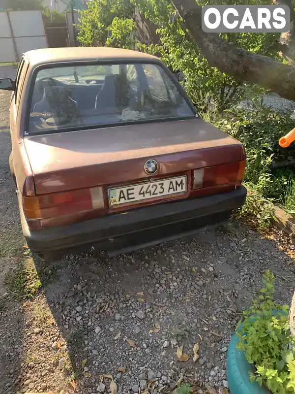 Седан BMW 3 Series 1987 2.4 л. Ручная / Механика обл. Донецкая, Покровск (Красноармейск) - Фото 1/8