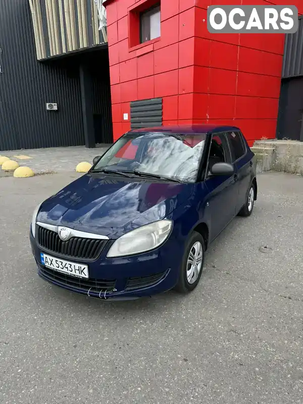 Хэтчбек Skoda Fabia 2010 1.2 л. Ручная / Механика обл. Харьковская, Харьков - Фото 1/19