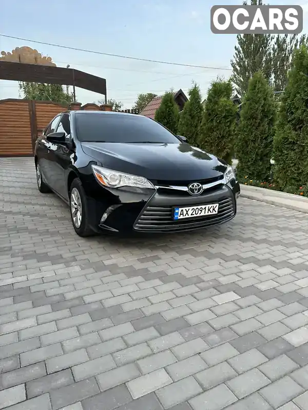 Седан Toyota Camry 2017 2.49 л. Автомат обл. Донецька, Слов'янськ - Фото 1/8