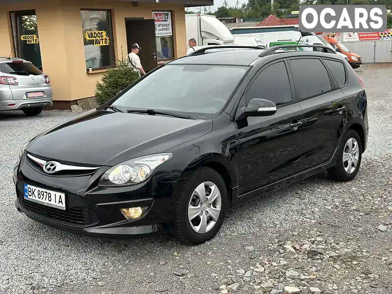 Універсал Hyundai i30 2011 1.58 л. Ручна / Механіка обл. Рівненська, Рівне - Фото 1/21