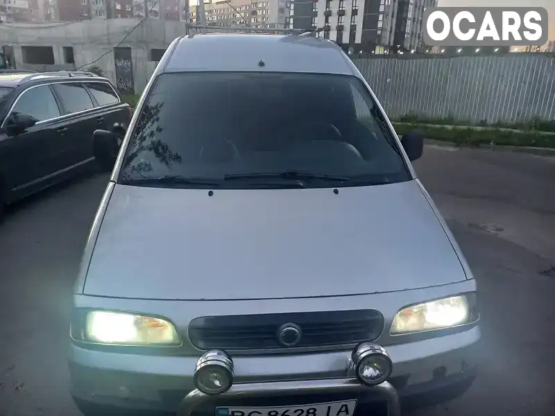 Минивэн Fiat Scudo 2004 2 л. Ручная / Механика обл. Львовская, Львов - Фото 1/21