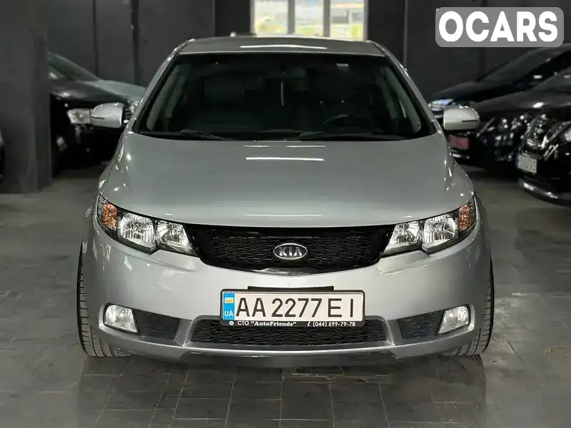 Седан Kia Cerato 2012 2 л. Автомат обл. Дніпропетровська, Кам'янське (Дніпродзержинськ) - Фото 1/21