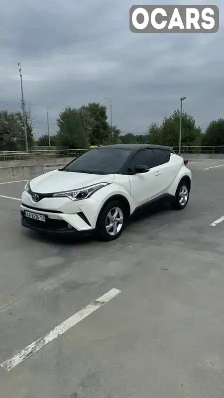 Позашляховик / Кросовер Toyota C-HR 2017 1.99 л. Варіатор обл. Київська, Київ - Фото 1/21