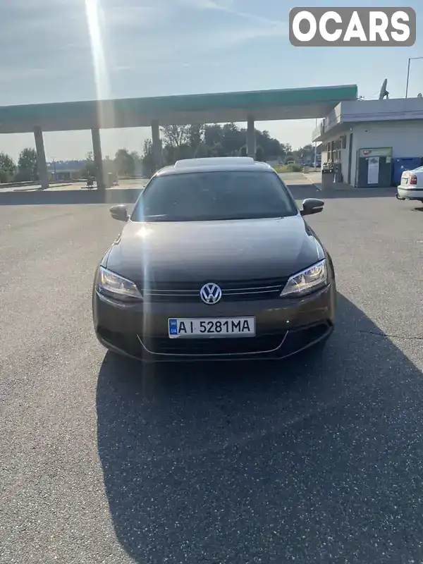 Седан Volkswagen Jetta 2013 1.97 л. Автомат обл. Закарпатская, Тячев - Фото 1/18