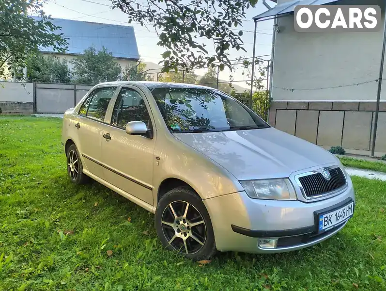 Седан Skoda Fabia 2003 1.39 л. Автомат обл. Ровенская, Ровно - Фото 1/14