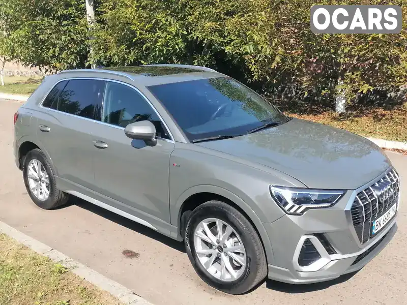 Внедорожник / Кроссовер Audi Q3 2022 1.98 л. Автомат обл. Киевская, Киев - Фото 1/21