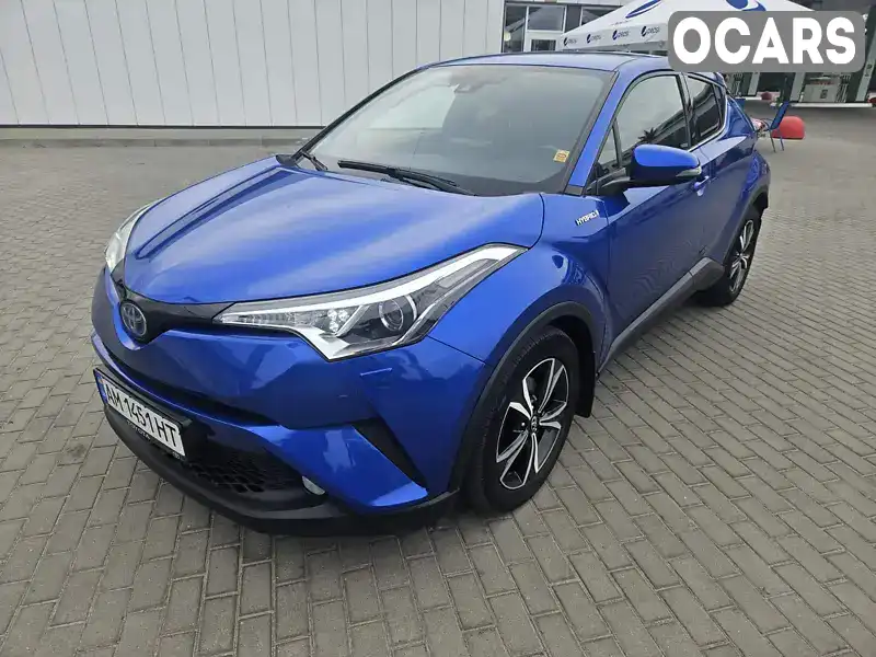 Внедорожник / Кроссовер Toyota C-HR 2017 1.8 л. Автомат обл. Житомирская, Житомир - Фото 1/21