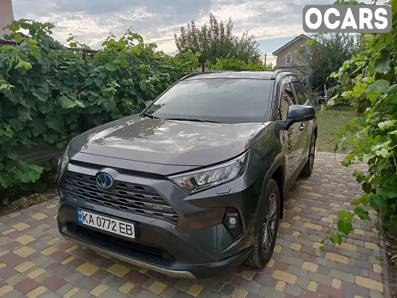 Позашляховик / Кросовер Toyota RAV4 2023 2.49 л. Варіатор обл. Київська, Київ - Фото 1/21