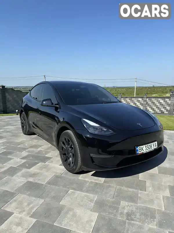 Позашляховик / Кросовер Tesla Model Y 2023 null_content л. Автомат обл. Рівненська, Рівне - Фото 1/7