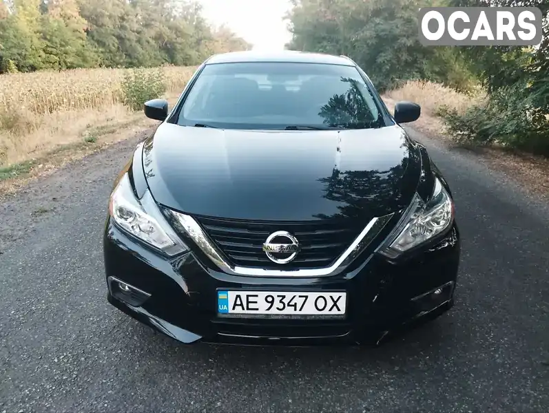 Седан Nissan Altima 2015 2.5 л. Автомат обл. Дніпропетровська, Дніпро (Дніпропетровськ) - Фото 1/11