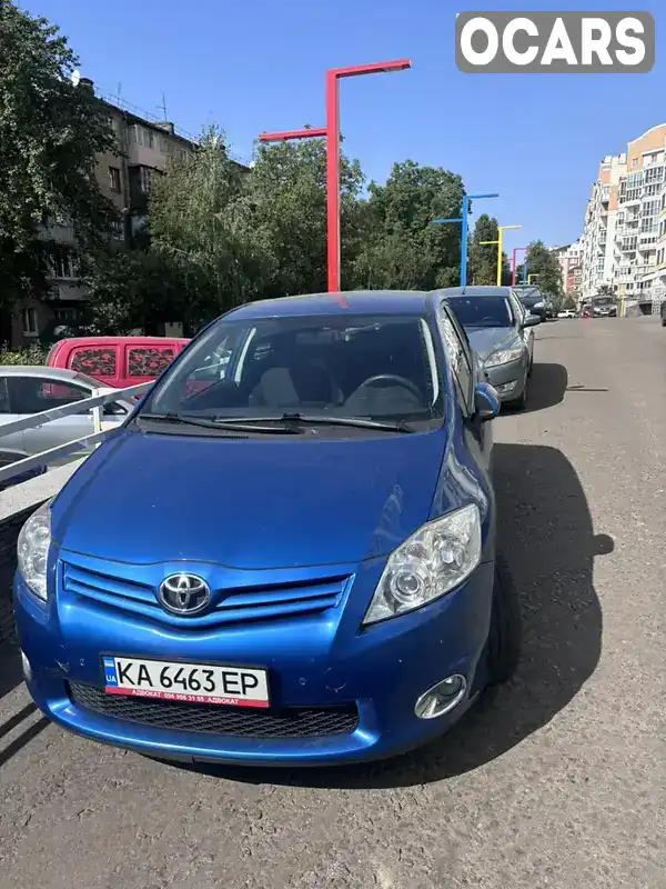 Хэтчбек Toyota Auris 2011 1.6 л. Автомат обл. Киевская, Киев - Фото 1/12