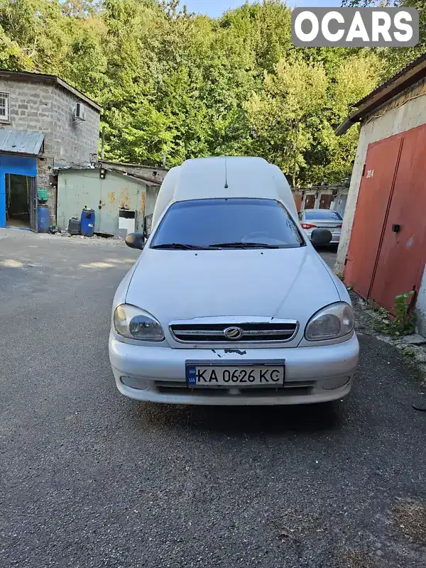 Седан Daewoo Lanos 2010 1.5 л. Ручна / Механіка обл. Київська, Київ - Фото 1/5