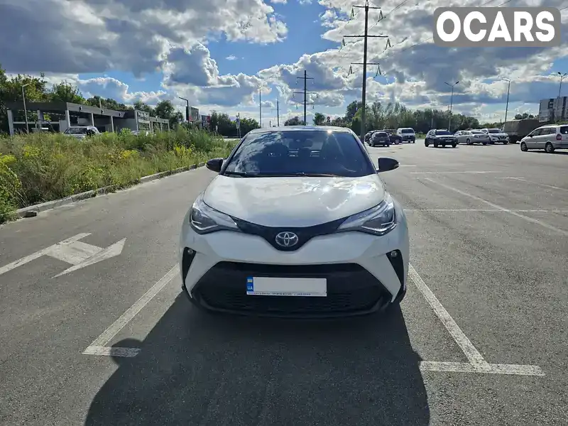 Внедорожник / Кроссовер Toyota C-HR 2020 1.99 л. Вариатор обл. Киевская, Ирпень - Фото 1/21