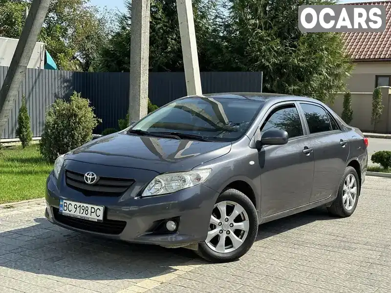 Седан Toyota Corolla 2009 1.6 л. Ручна / Механіка обл. Закарпатська, Ужгород - Фото 1/21