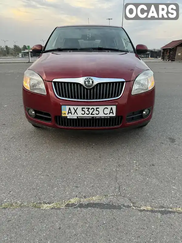 Хэтчбек Skoda Fabia 2008 1.2 л. Ручная / Механика обл. Харьковская, Харьков - Фото 1/18