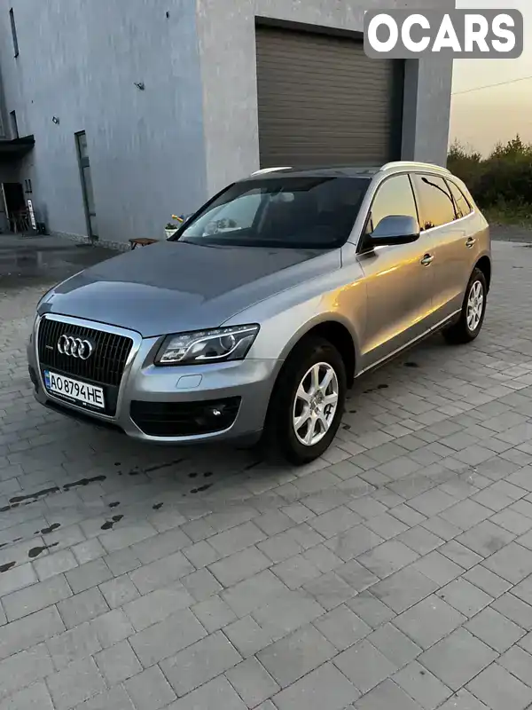 Позашляховик / Кросовер Audi Q5 2010 2 л. Ручна / Механіка обл. Закарпатська, Виноградів - Фото 1/21