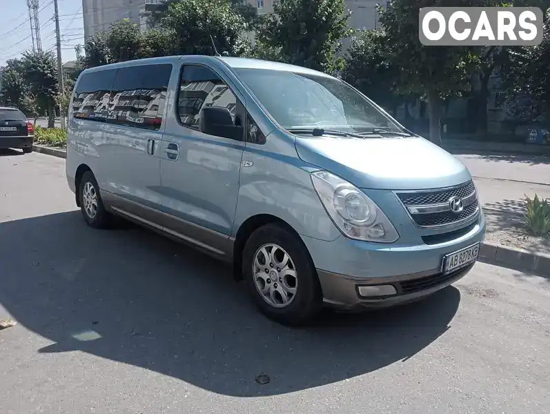 Минивэн Hyundai H-1 2011 2.5 л. Ручная / Механика обл. Винницкая, Винница - Фото 1/21