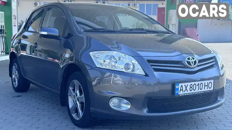 Хэтчбек Toyota Auris 2012 1.6 л. Автомат обл. Львовская, Львов - Фото 1/21