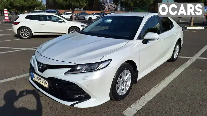 Седан Toyota Camry 2018 2.49 л. Автомат обл. Одеська, Одеса - Фото 1/21