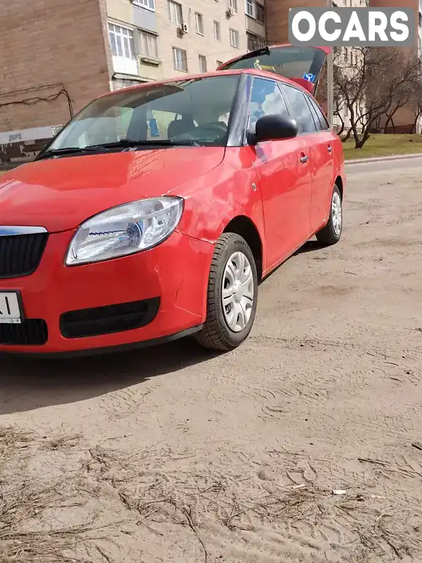 Универсал Skoda Fabia 2008 1.2 л. Ручная / Механика обл. Харьковская, Харьков - Фото 1/19